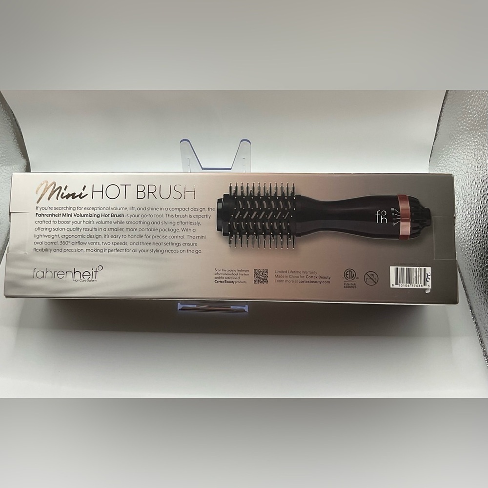 Fahrenheit Mini Volumizing Blowout Brush by Cortex Beauty - Picture 9 of 9